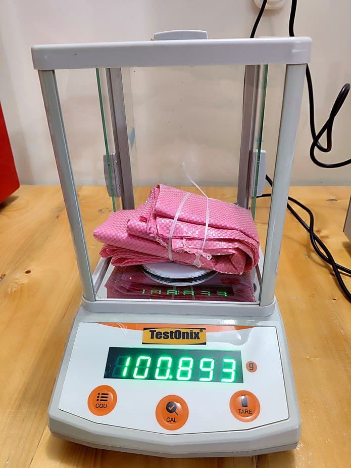 Bag and fabric weight control